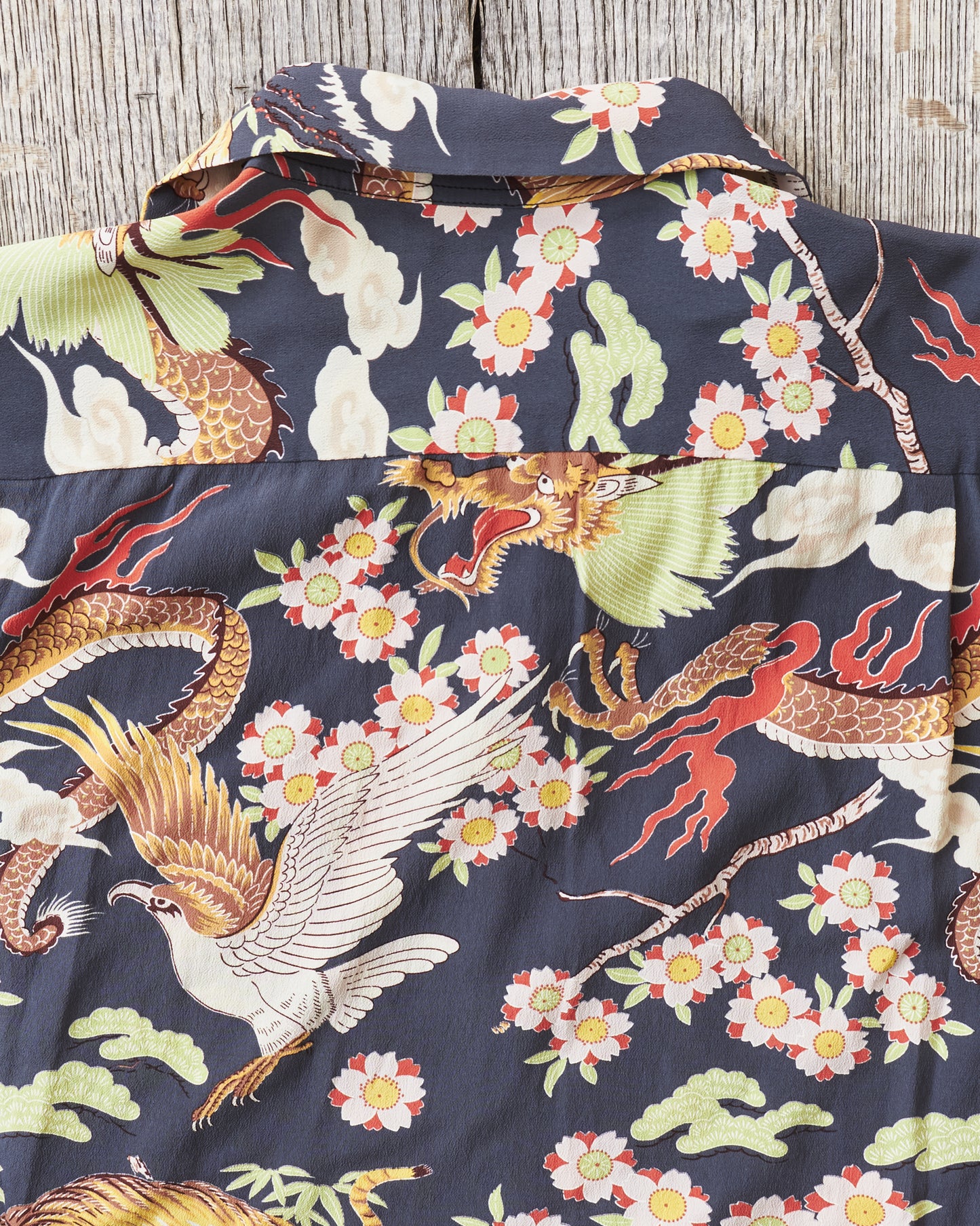 Sun Surf SS39414 Rayon Hawaiian Shirt "The Triangular Fight"