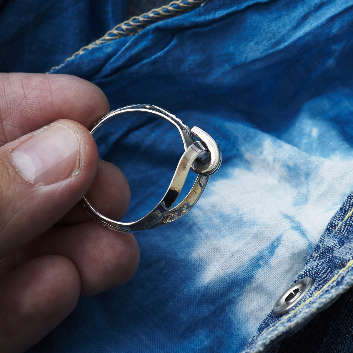 Larry Smith Triangle Scarf Ring OT-0112