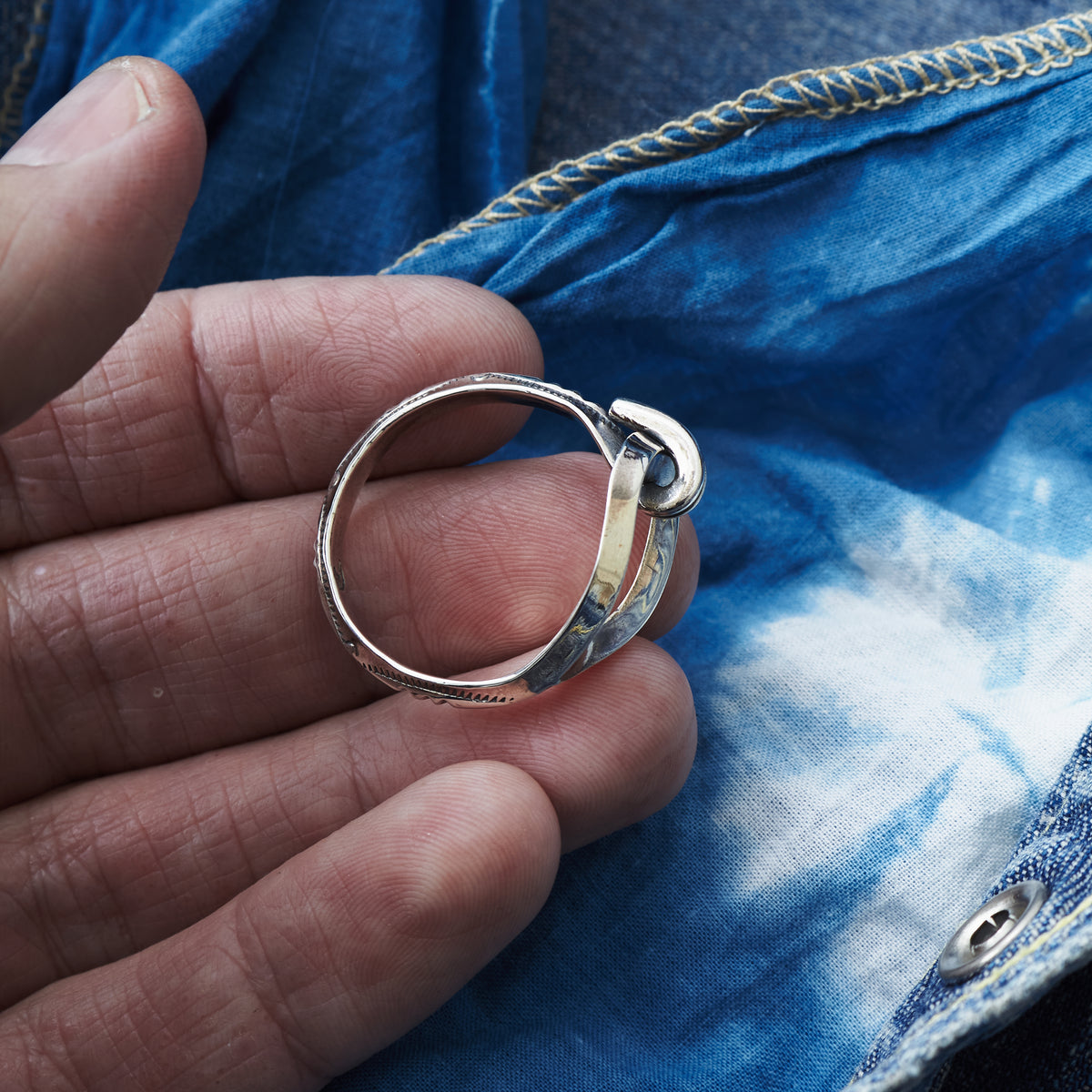 Larry Smith Triangle Scarf Ring OT-0112