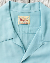 Style Eyes Short Sleeve Rayon Bowling Shirt Light Blue SE39259