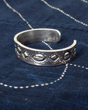 Tenable Crafts Stamp Work Silver Bracelet #8