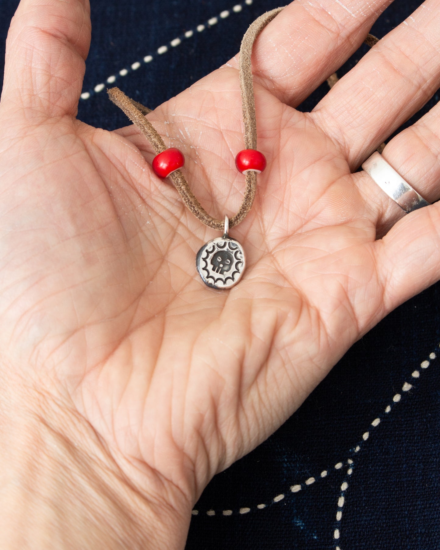 Tenable Crafts Mini Skull Silver Pendant #5