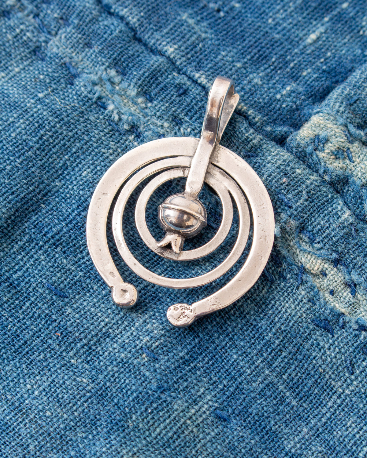 Larry Smith Circle Naja Silver Pendant Top NL-0123
