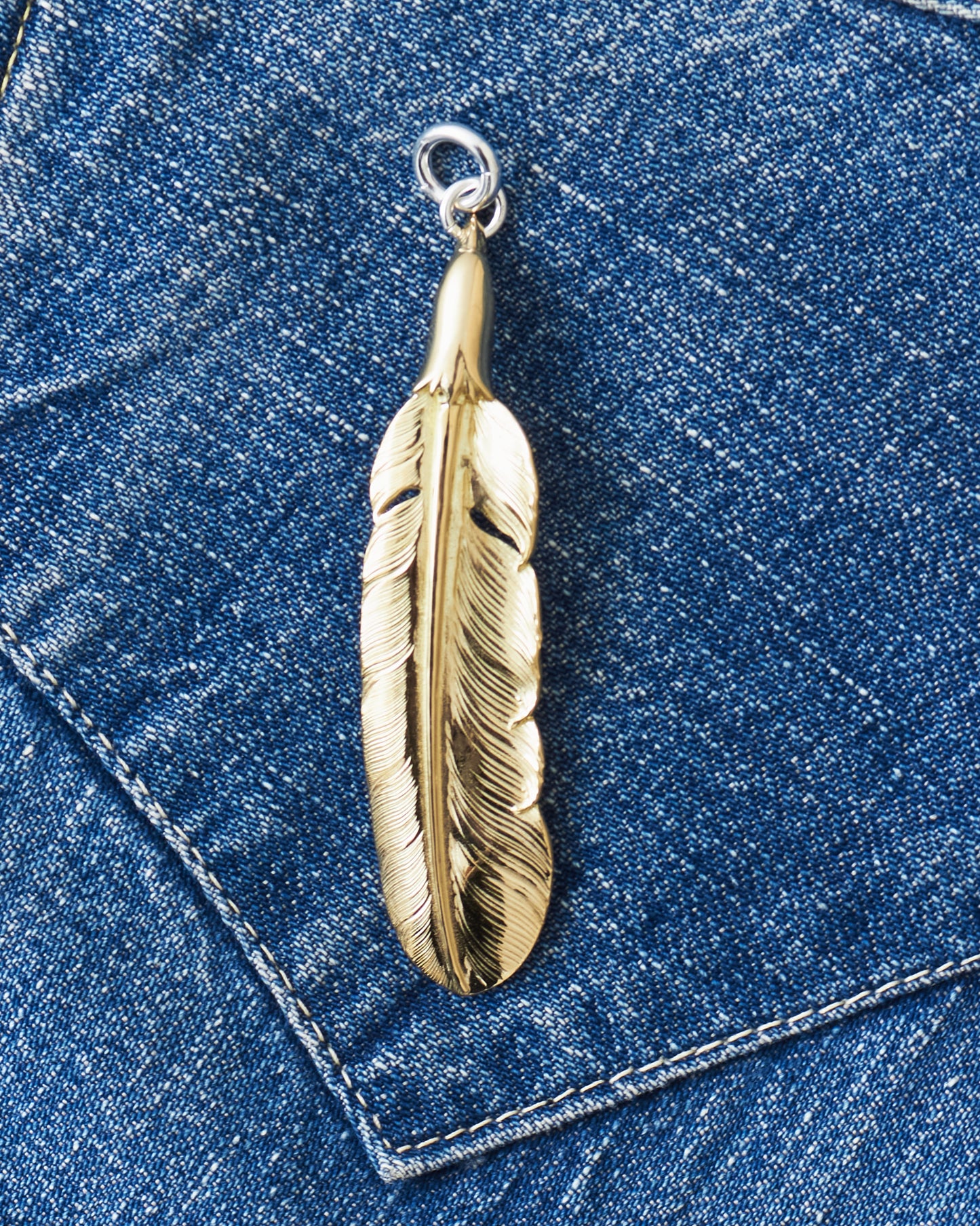 Larry Smith 18K Gold Eagle Head Feather Top Left EFNL-0043-L