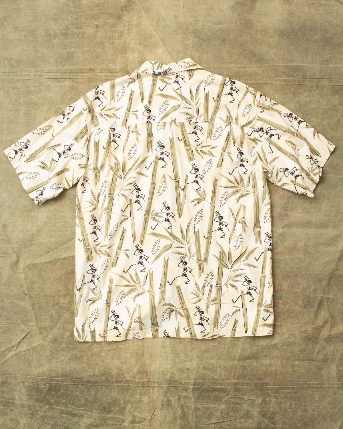 Vintage 90's Greatful Dead Limited Edition Short Sleeved Hawaiian Shirt