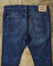 Second Hand Levi's Vintage Clothing 605 Big E Slim Tapered Jeans Factory Wash W36