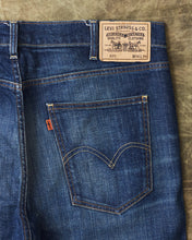 Second Hand Levi's Vintage Clothing 605 Big E Slim Tapered Jeans Factory Wash W36