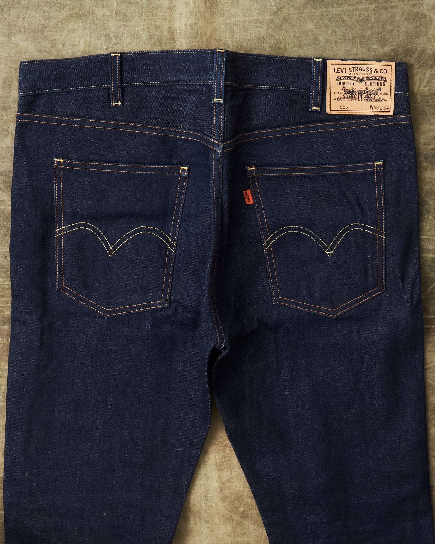 Second Hand Levi's Vintage Clothing 605 Big E Slim Tapered Jeans W36