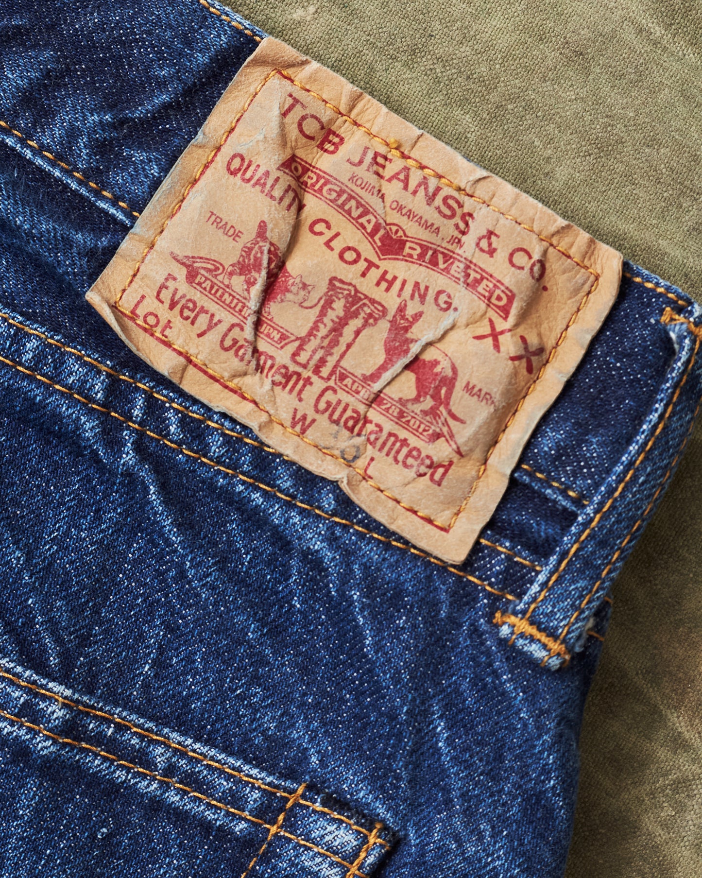 Second Hand TCB Jeans 60's Fit Size W36