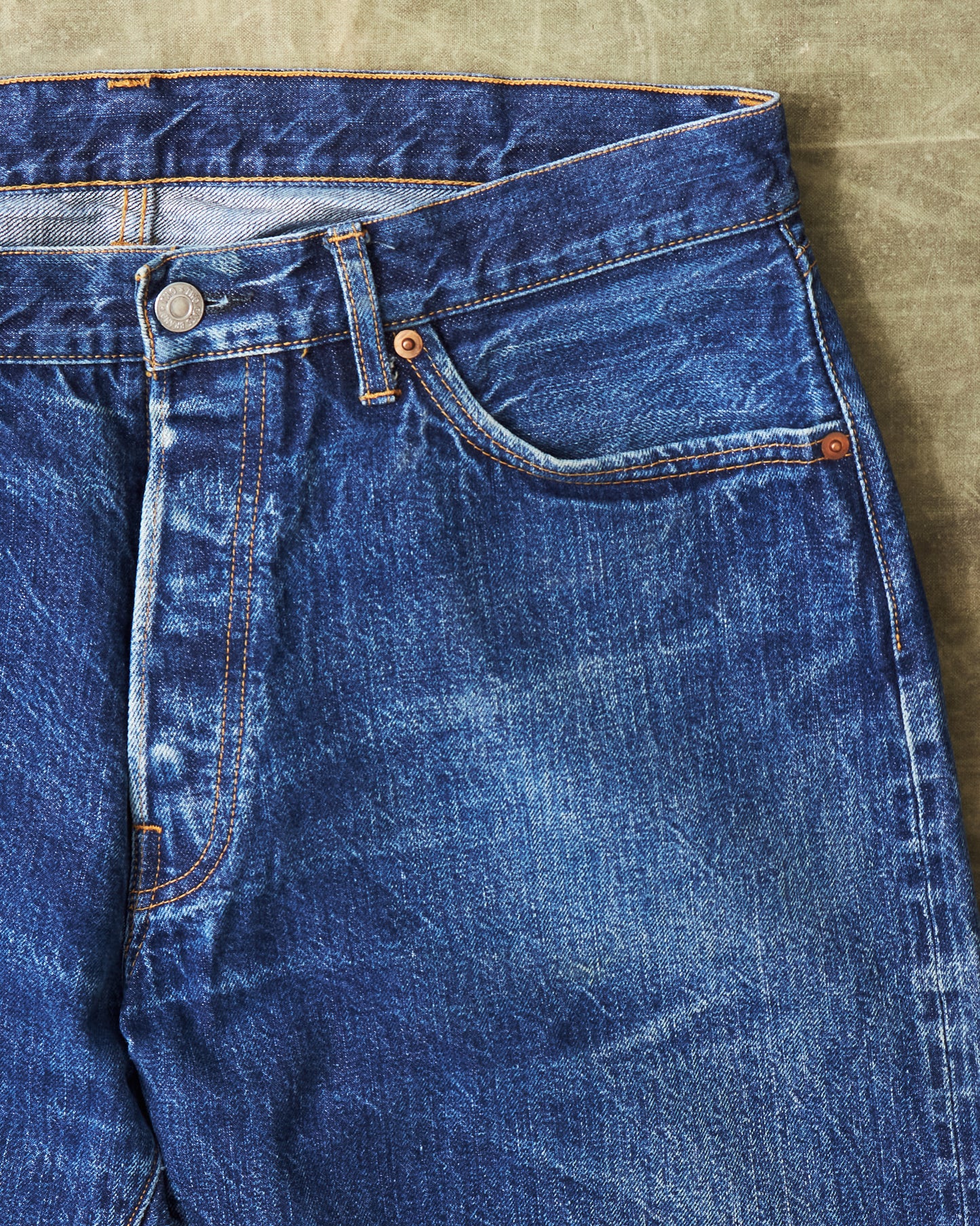 Second Hand TCB Jeans 60's Fit Size W36