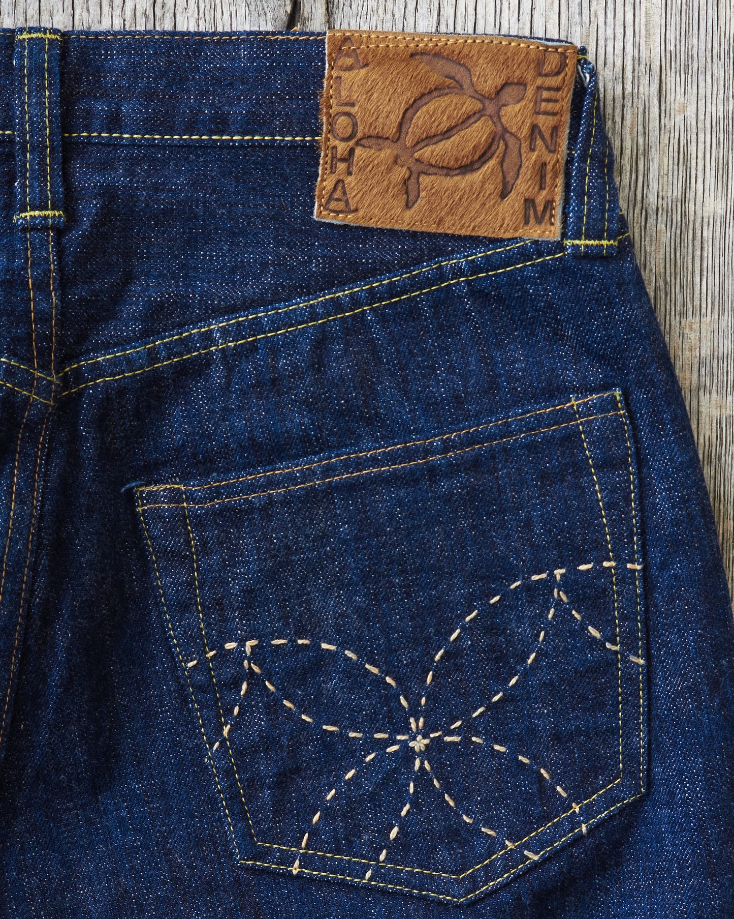Sugar cane 14,25 Oz. Hawaii Indigo Mixed Right Twill Denim Lot: 401