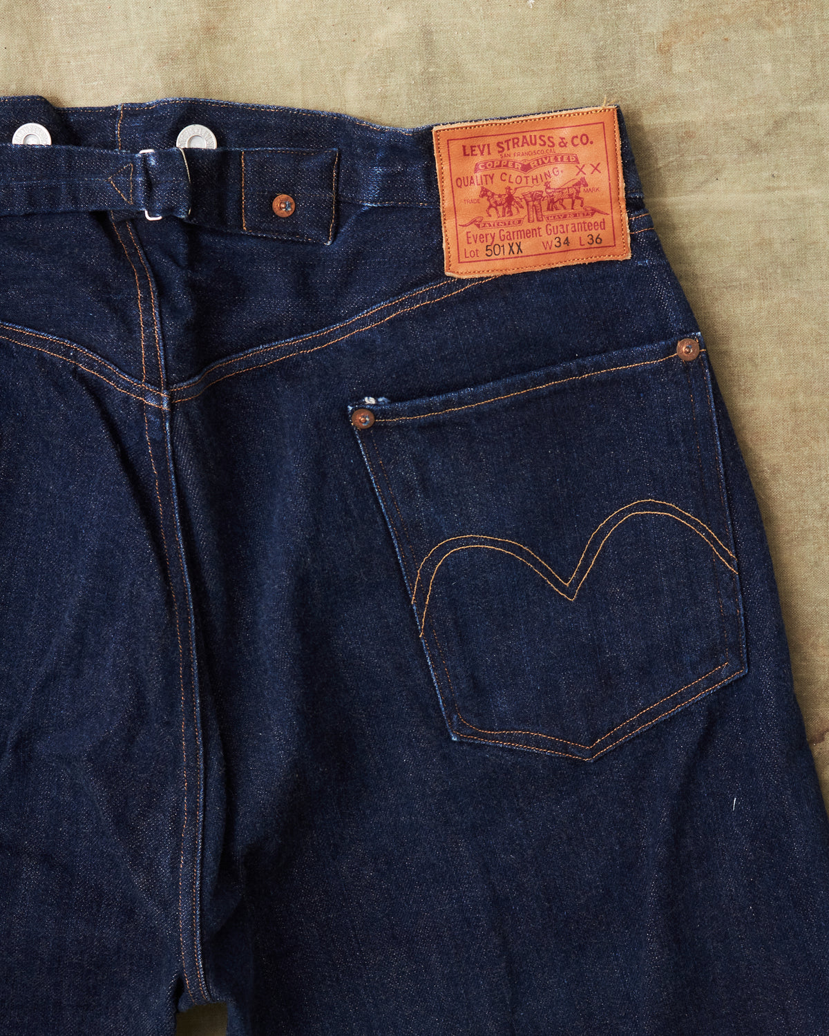 Second Hand Levi's Vintage Clothing Made in USA 1915 501XX SAMPLE W 34