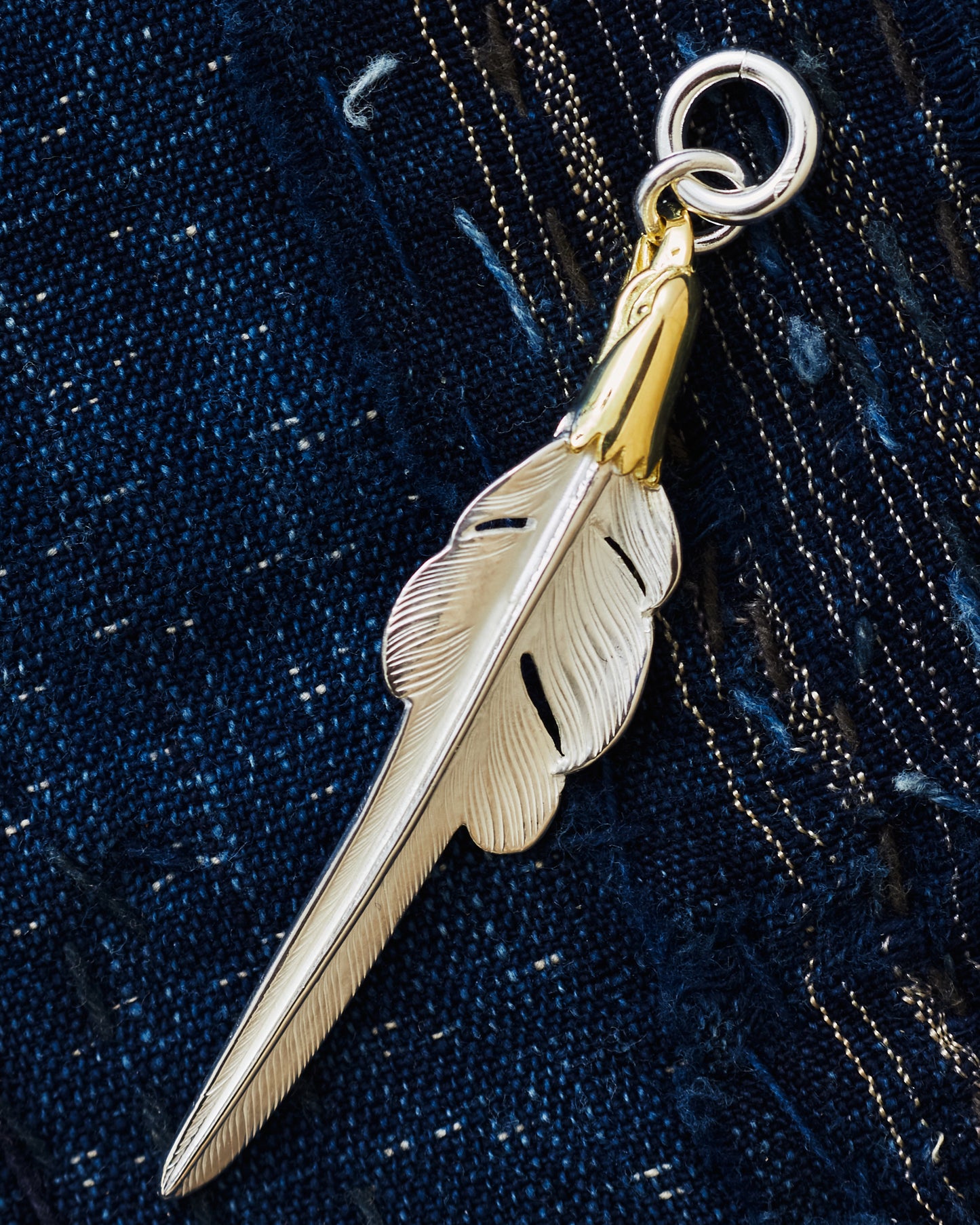 Larry Smith Eagle Head Feather 18K Gold Accent EFNL-0047-L