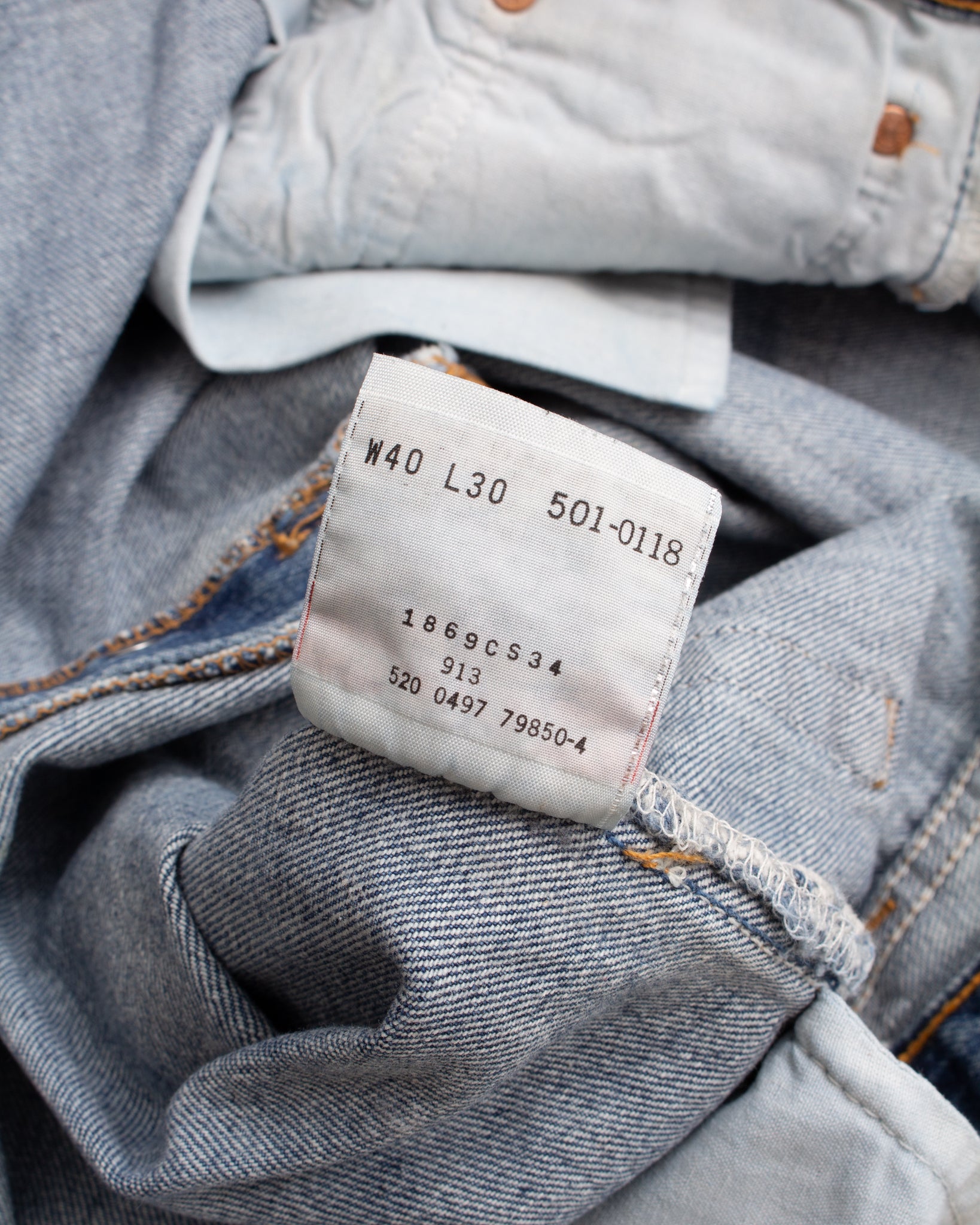 No. 44 Vintage 90's Made in USA Levi's 501 Jeans W40/L30 – Second