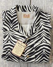 Style Eyes Mid 1950s Style Corduroy Sports Shirt “Zebra” SE29381