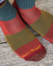 Darn Tough 1924 Teal Wool Socks Hiker Micro Crew Sock Lightweight Cushion