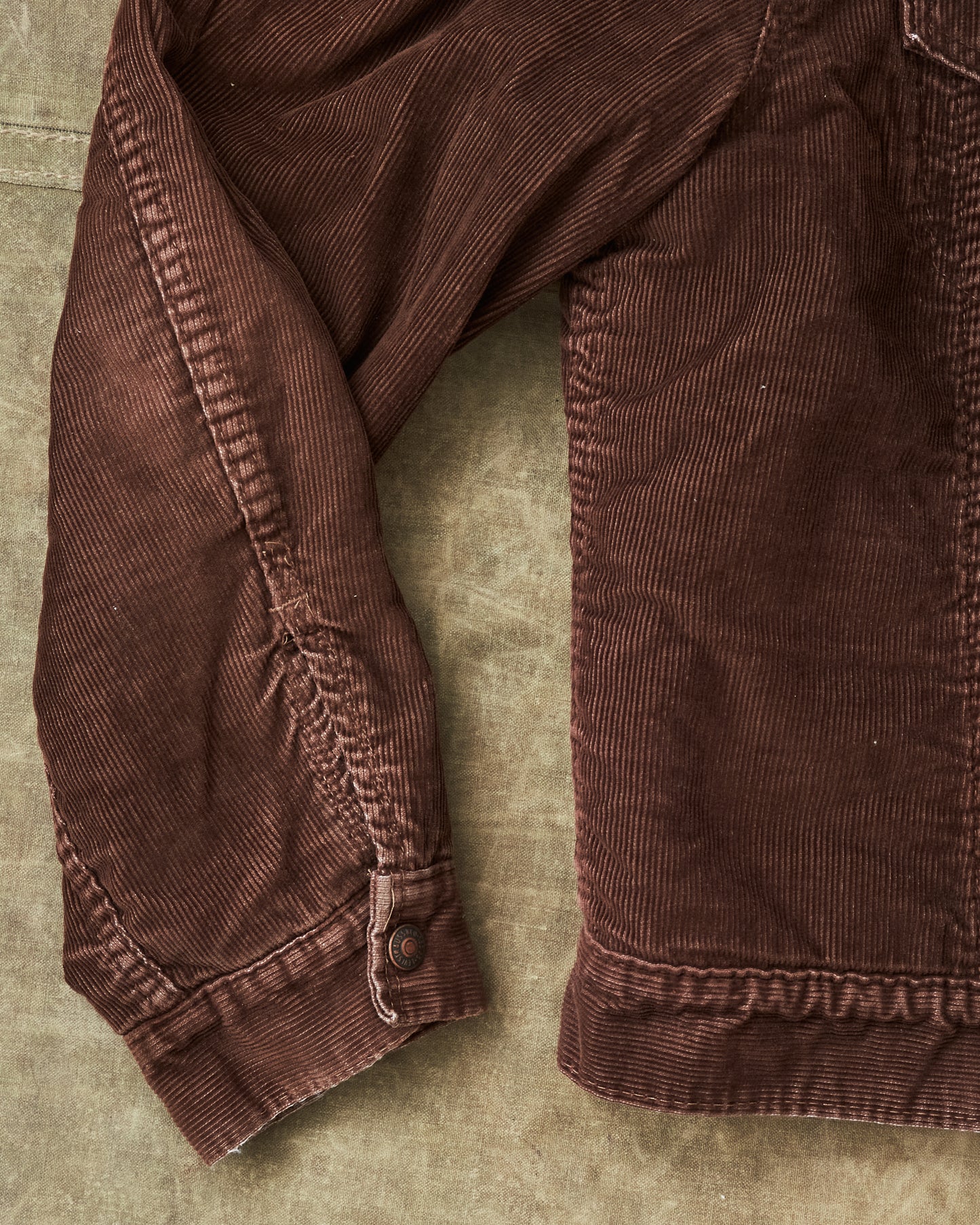 Vintage Levi's Corduroy  Sherpa Trucker Jacket Brown Medium