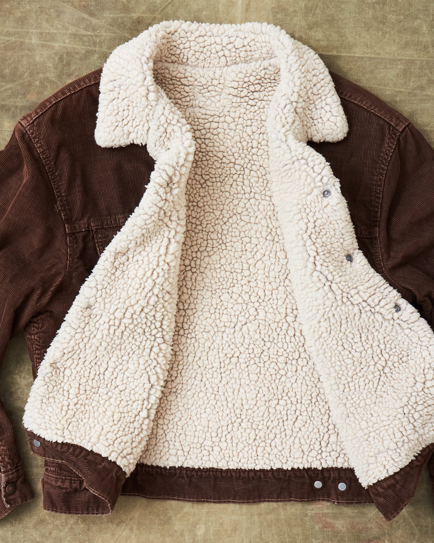 Vintage Levi's Corduroy  Sherpa Trucker Jacket Brown Medium