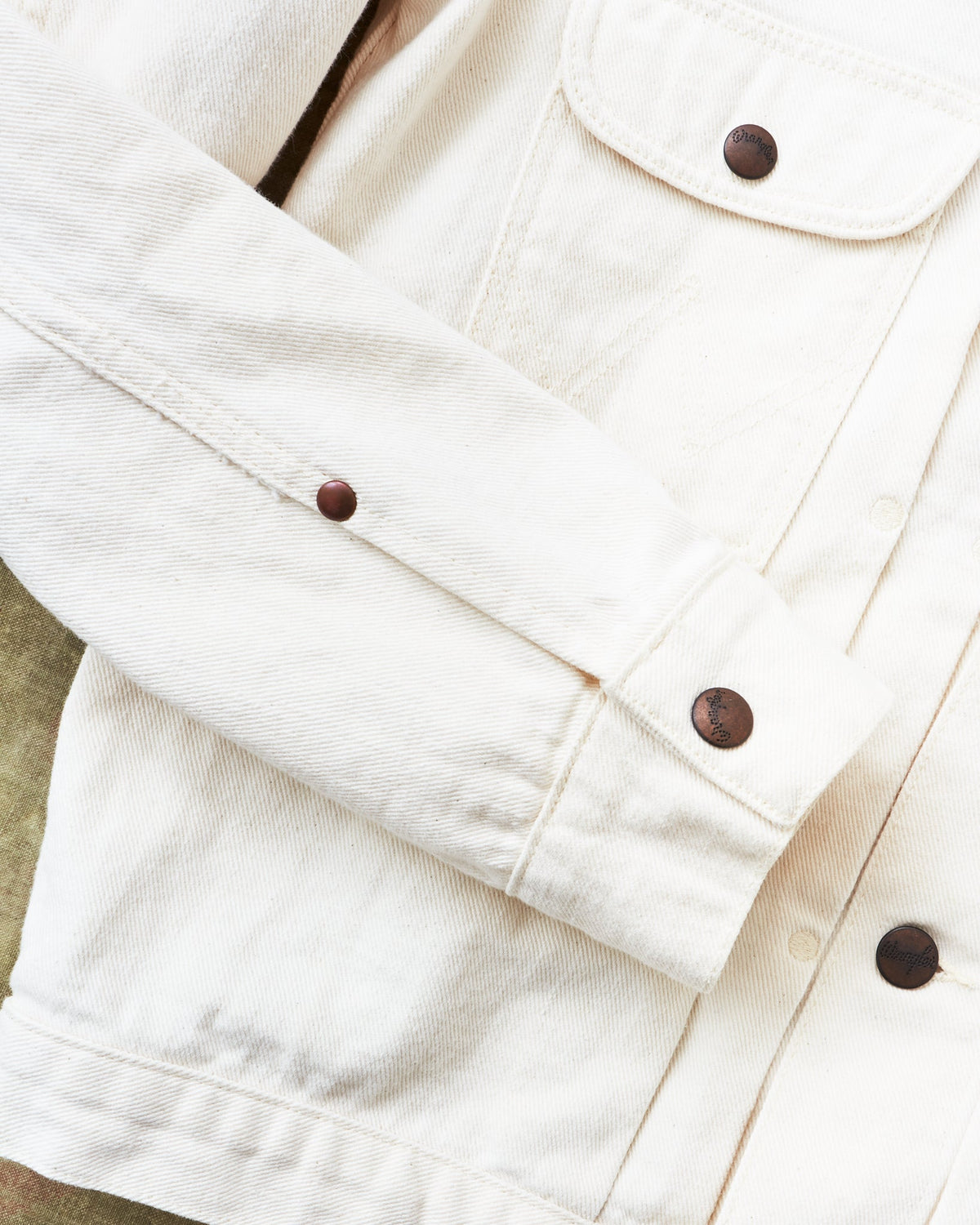 Second Hand Wrangler Blue Bell Embroidered White Denim Jacket