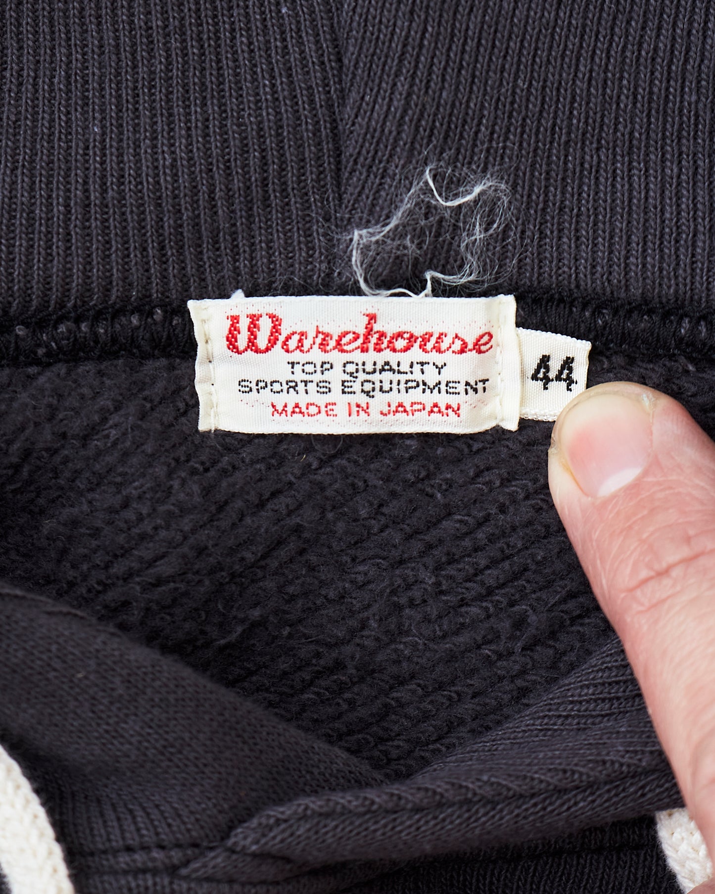 Second Hand Warehouse & Co Lot. 450 Two Needle Hoodie Sumikuro Size 44