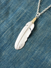 Larry Smith Eagle Head Feather Silver Pendent With 18K Gold Accent EFNL-0041-L