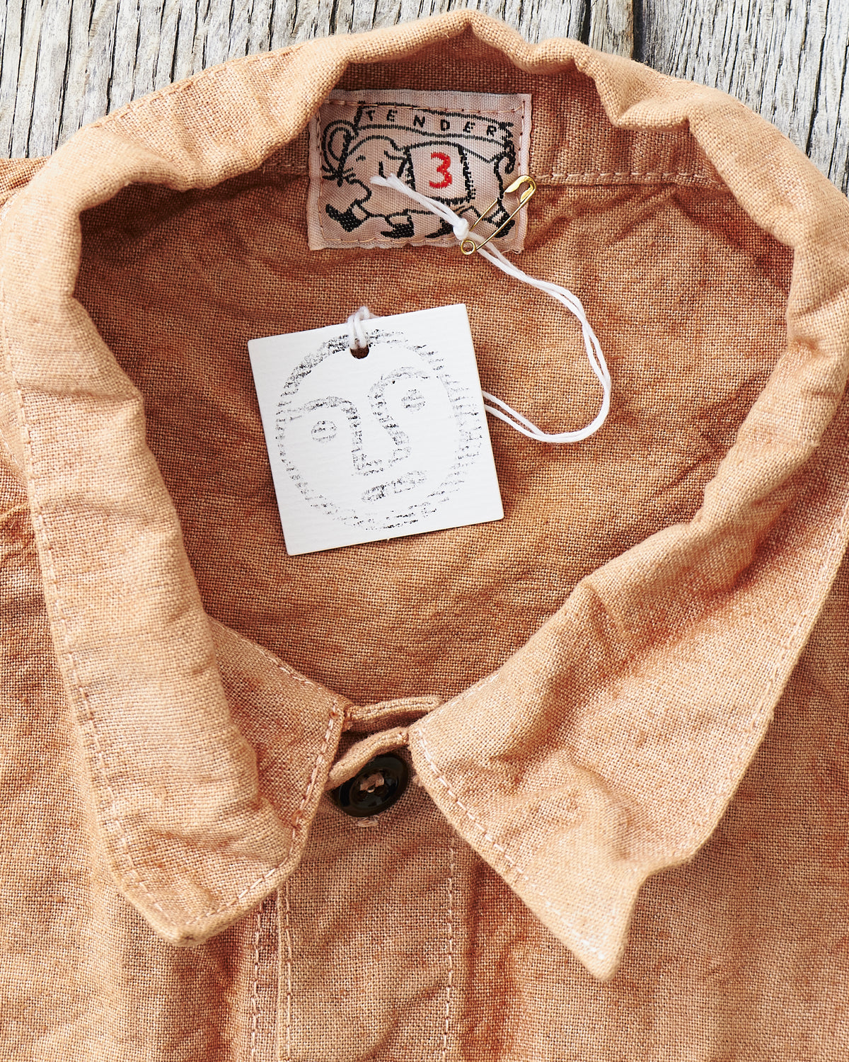 Tender 410 Three Pocket Square Tail Shirt Red Ochre Cotton & Linen