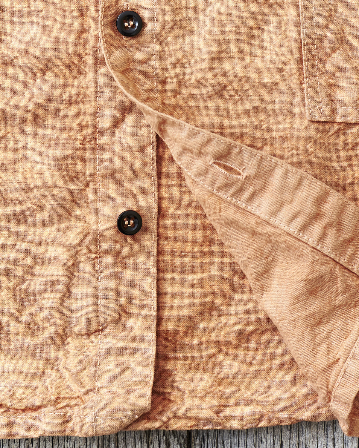 Tender 410 Three Pocket Square Tail Shirt Red Ochre Cotton & Linen