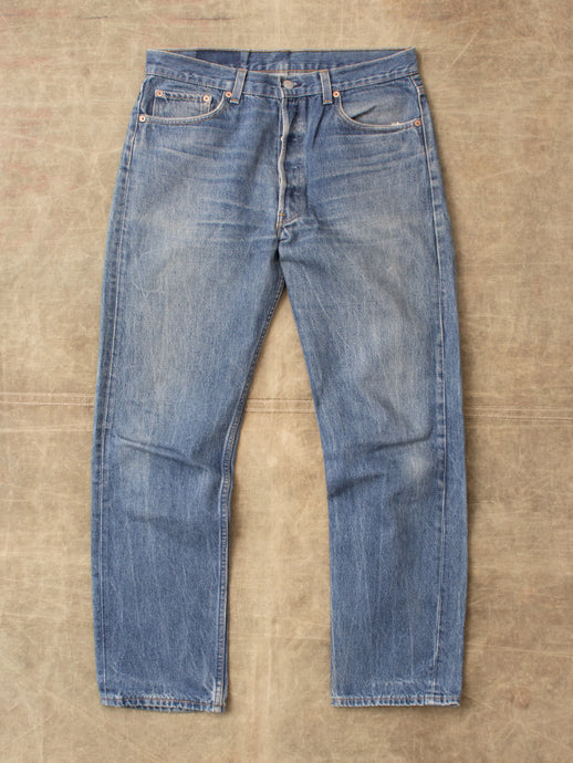 No. 54 Vintage 90's Made in USA Levi's 501 Jeans W34/L30