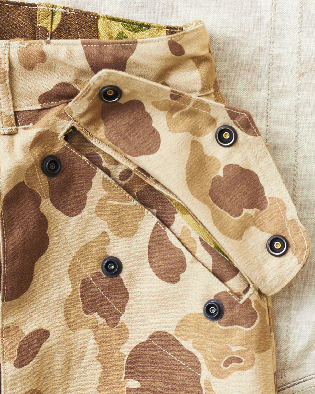 Warehouse & Co Lot. 1224 1940's USMC Parachutist Trousers Frog Skin Camo