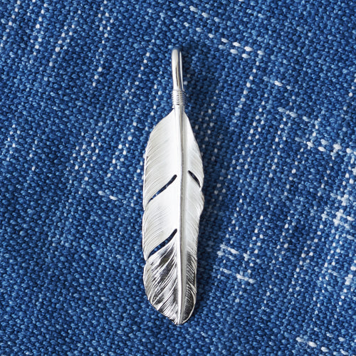 Larry Smith Medium Silver Feather Top EFNL-0006