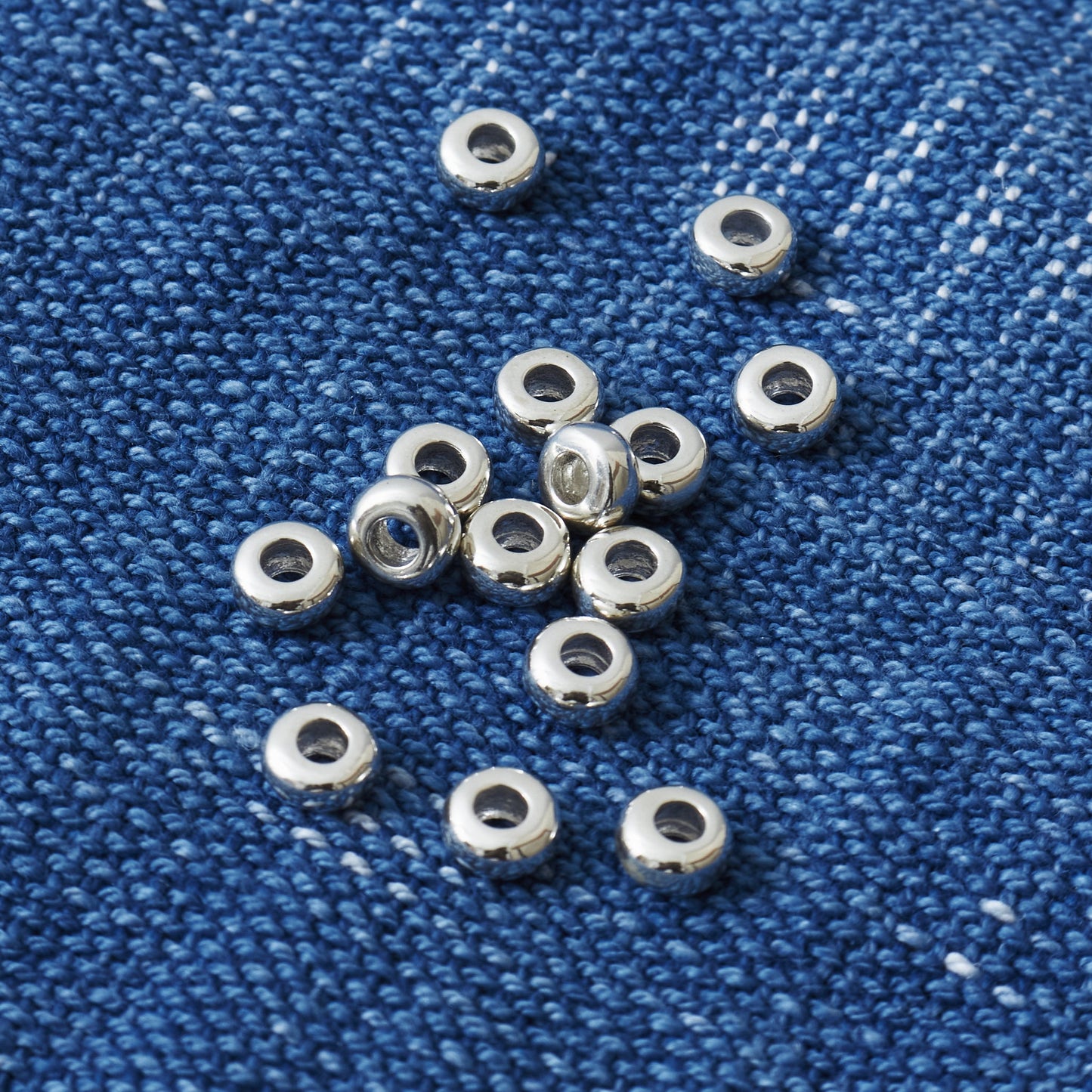 Larry Smith Silver Plain Bead OT-B0001