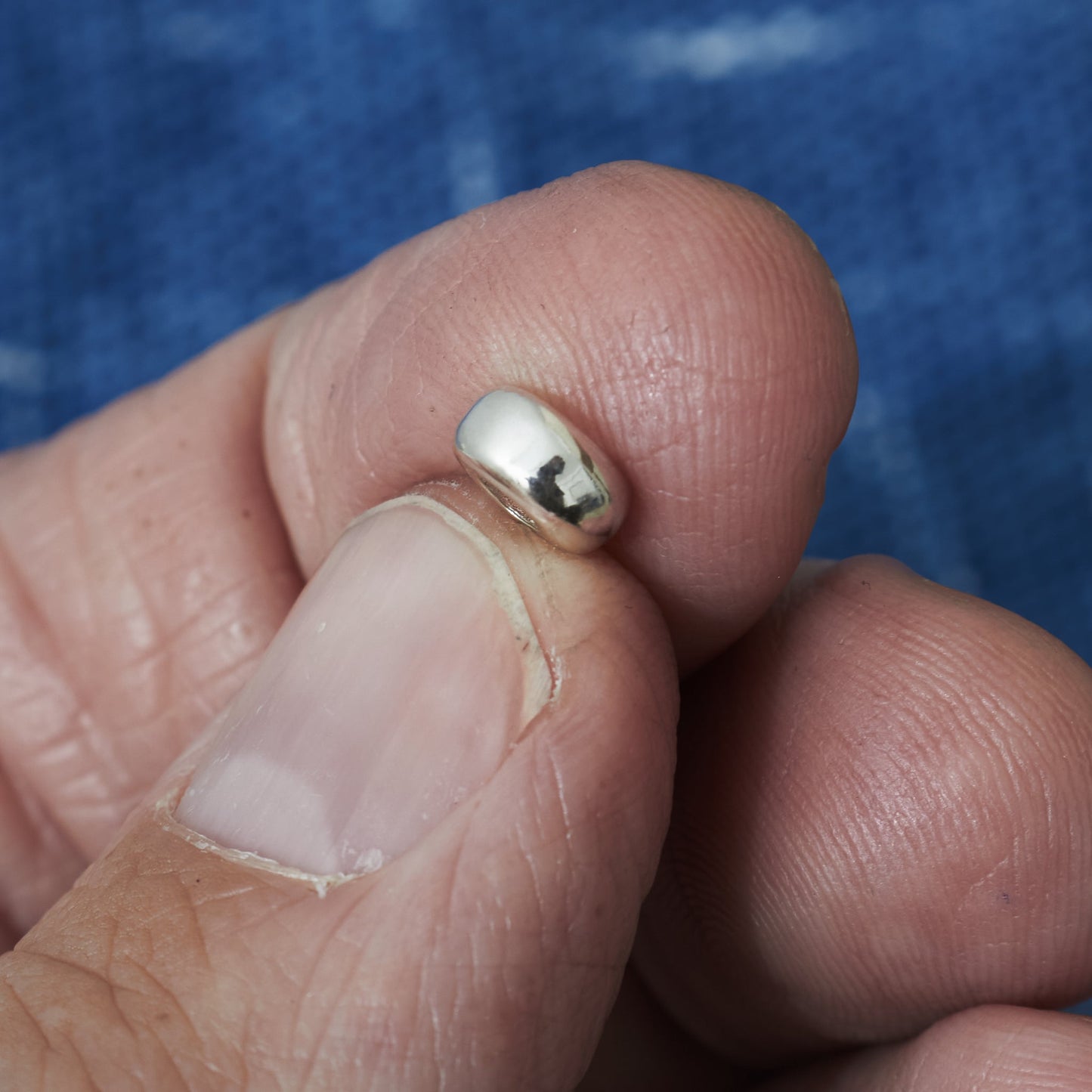 Larry Smith Silver Plain Bead OT-B0001