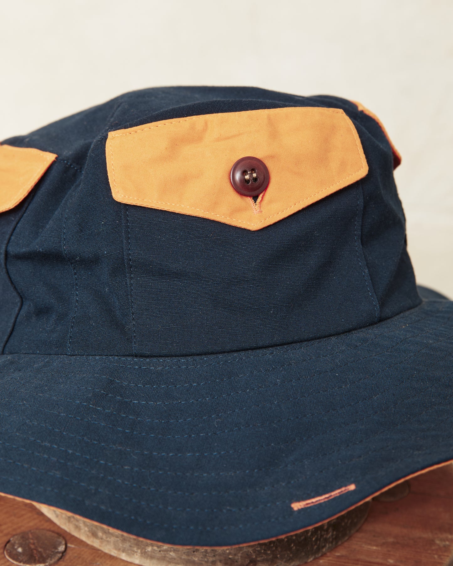 Indigofera x Second Sunrise Tur Pocket Hat Navy / Orange