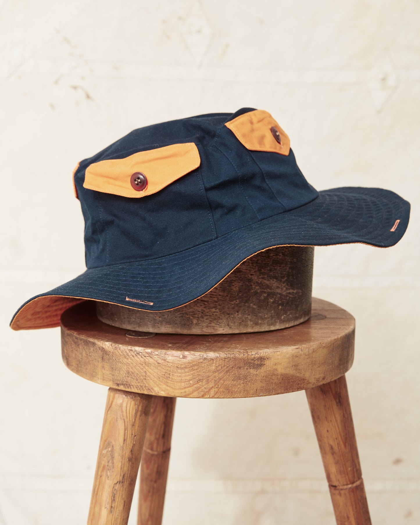 Indigofera x Second Sunrise Tur Pocket Hat Navy / Orange