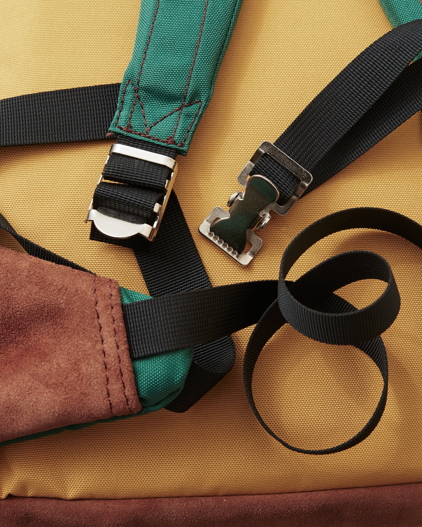 Big Rock Candy Mountaineering Gator Backpack - Zucchini