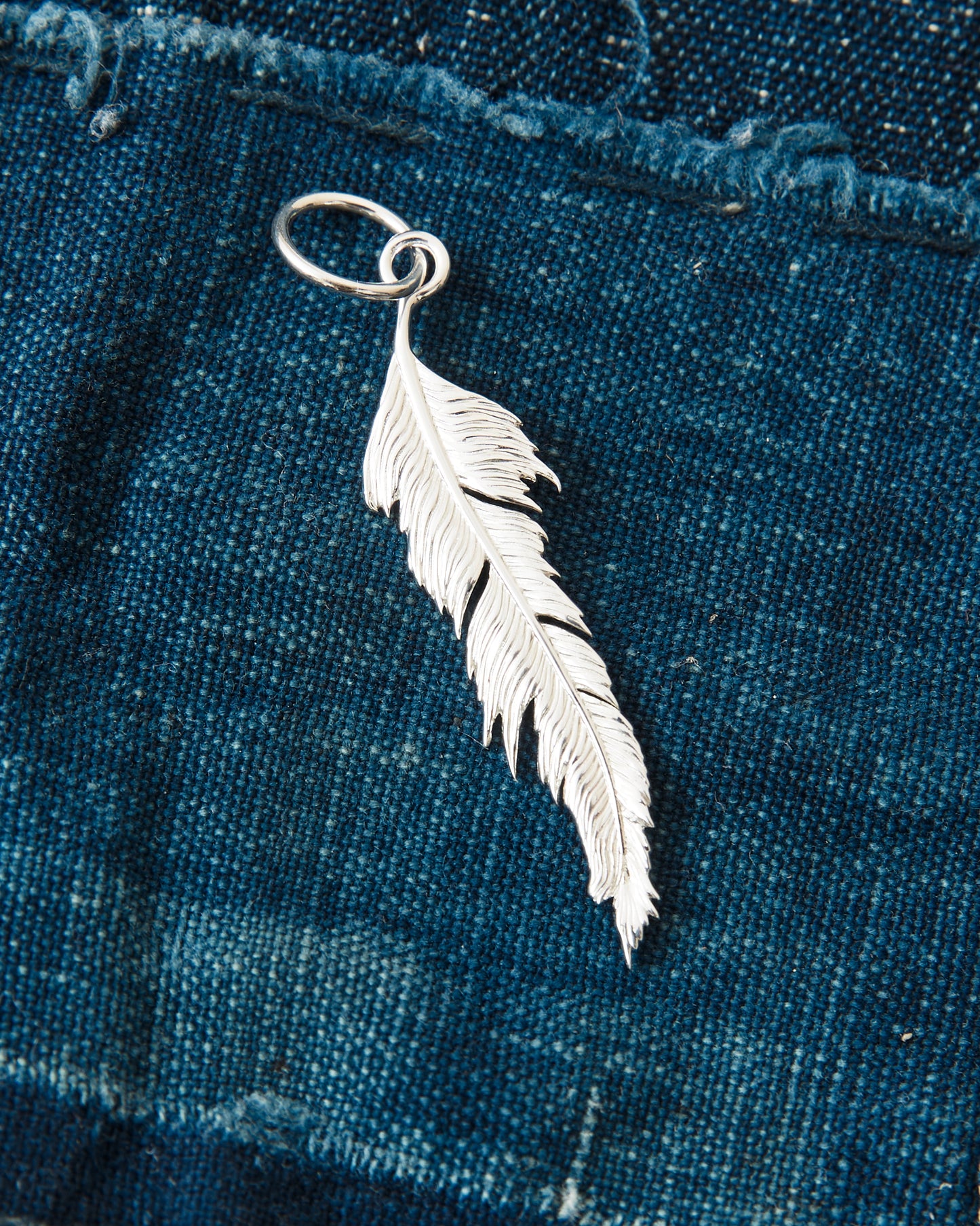 O.P Jewellery Skata Skata Medium Feather