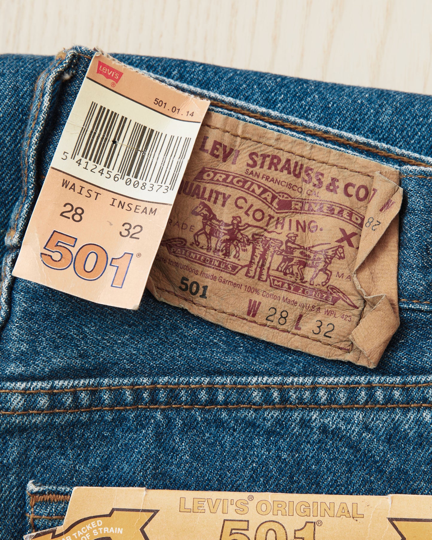 Vintage No. 55 90's Made in USA Dead Stock Levi's 501 Jeans W 28 / L 32