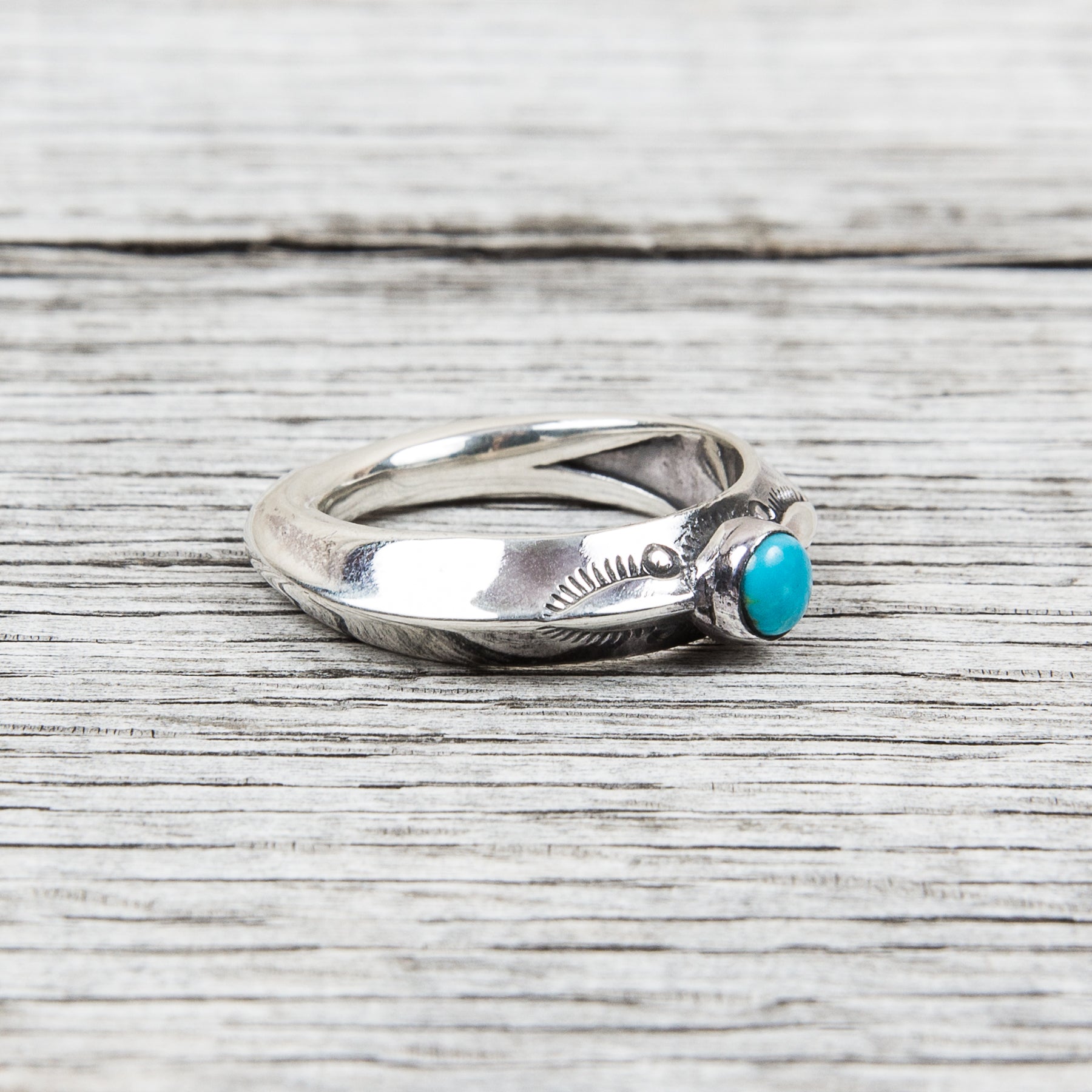 Larry Smith Triangle Turquoise Ring RG-0046 – Second Sunrise