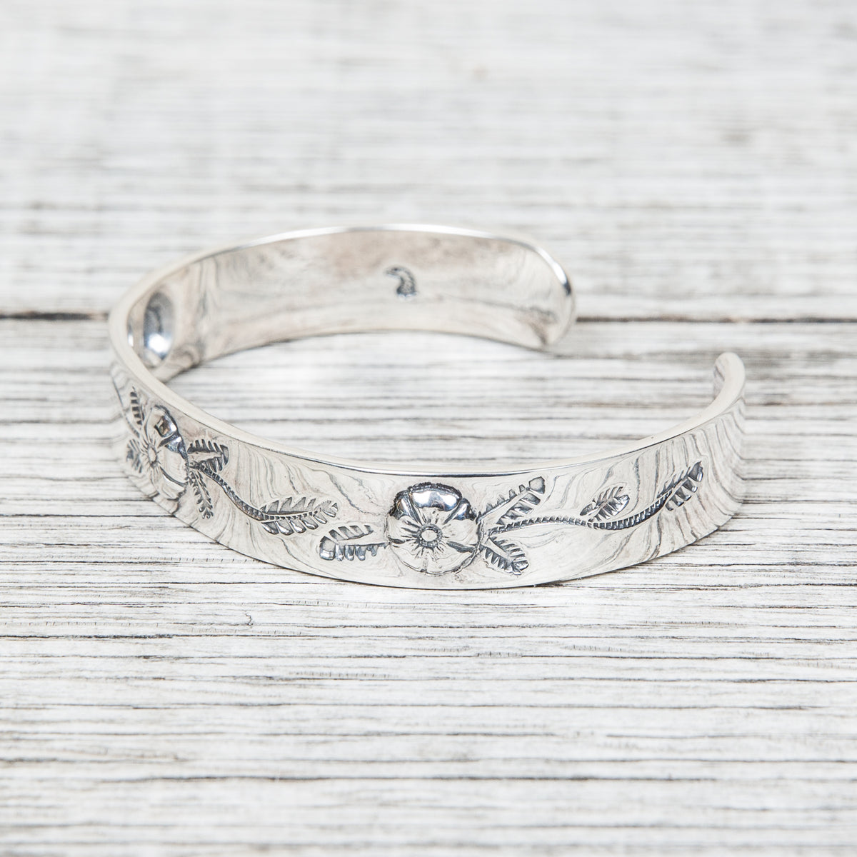 Larry Smith Small Flower Bracelet BR-0179