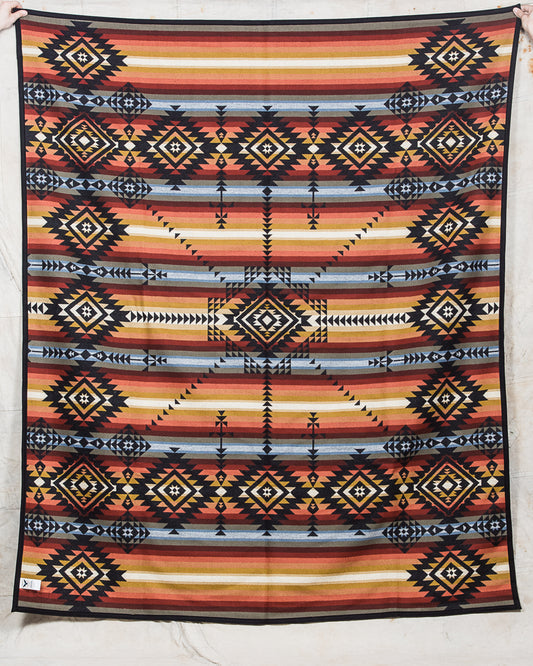 Pendleton Pueblo Dwelling Jacquard Robe