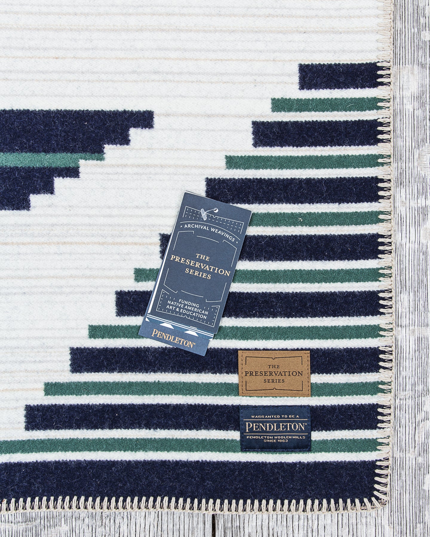 Pendleton The Preservation Series Archival Weaving PS01 Jacquard Robe