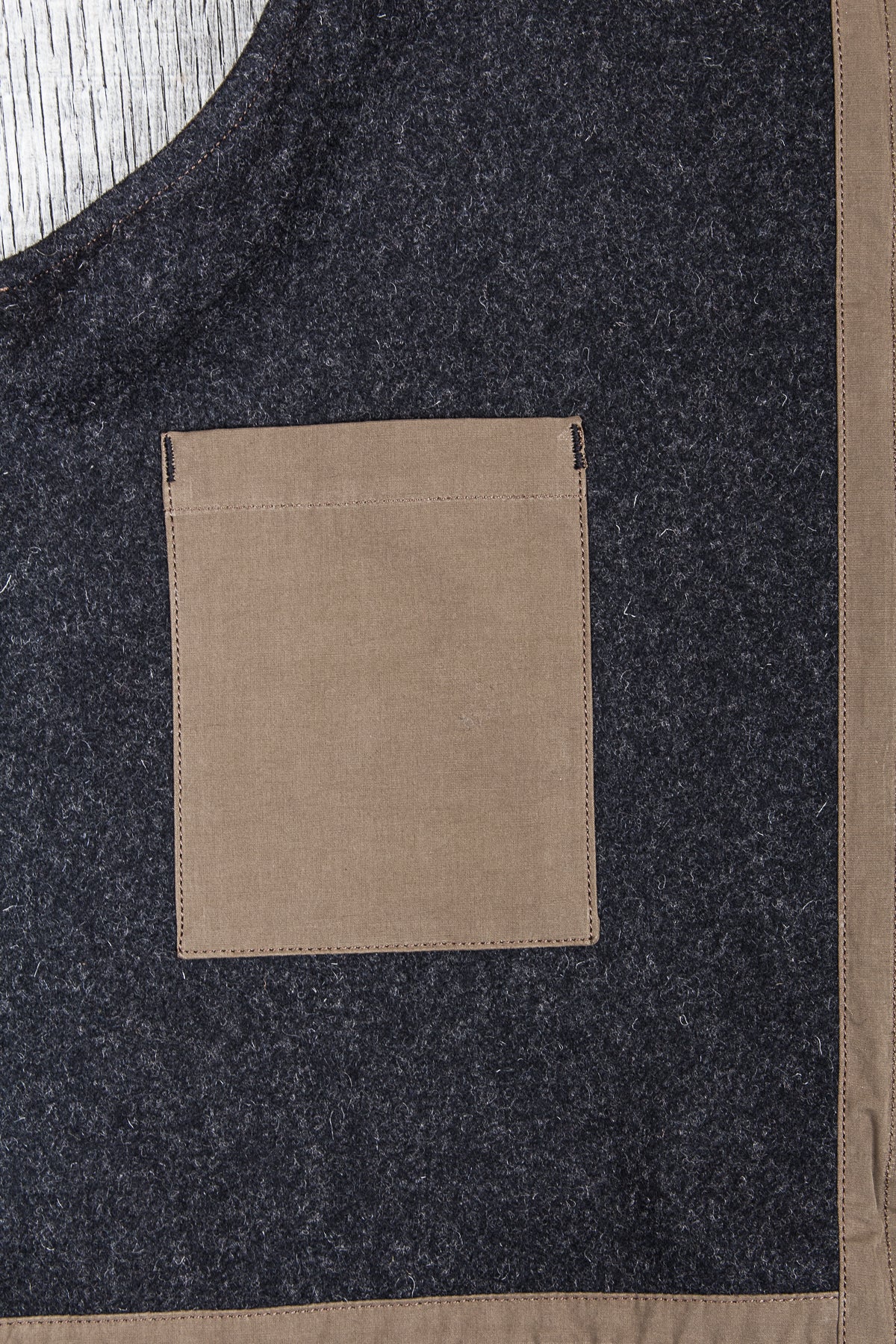Indigofera Tectonic Vest Dark Green