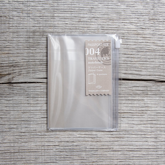 Traveler’s Company #004 Passport Size Refill Zipper / Card File