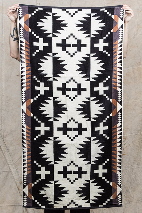 Pendleton Jacquard Bath Towel Chief Spider Rock