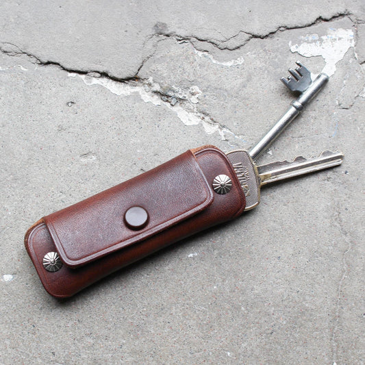 Larry Smith LT-0049 Key Fob Brown