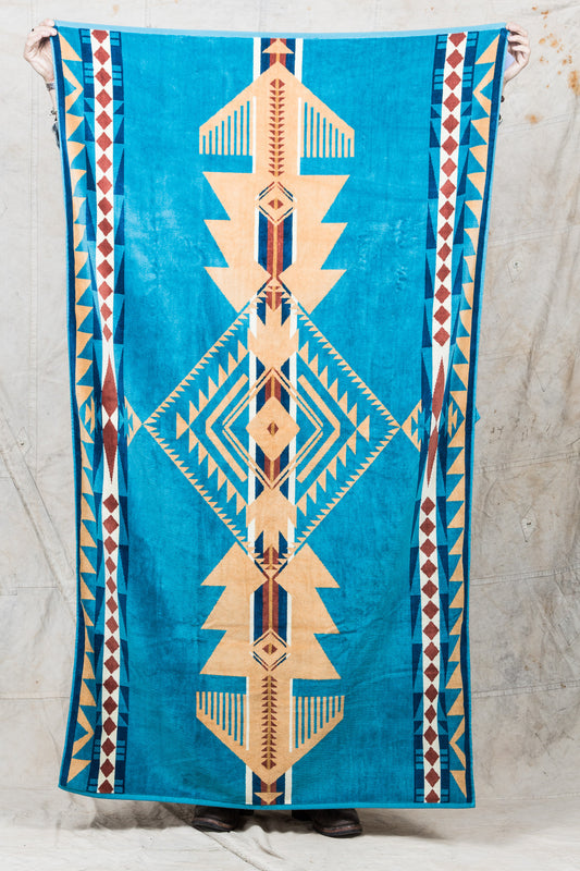 Pendleton Jacquard Towel Eagle Gift