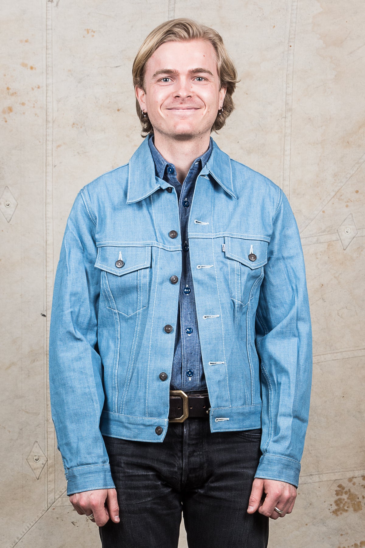 Second Hand Levi's Vintage Clothing 70505 Bright Blue Denim Jacket