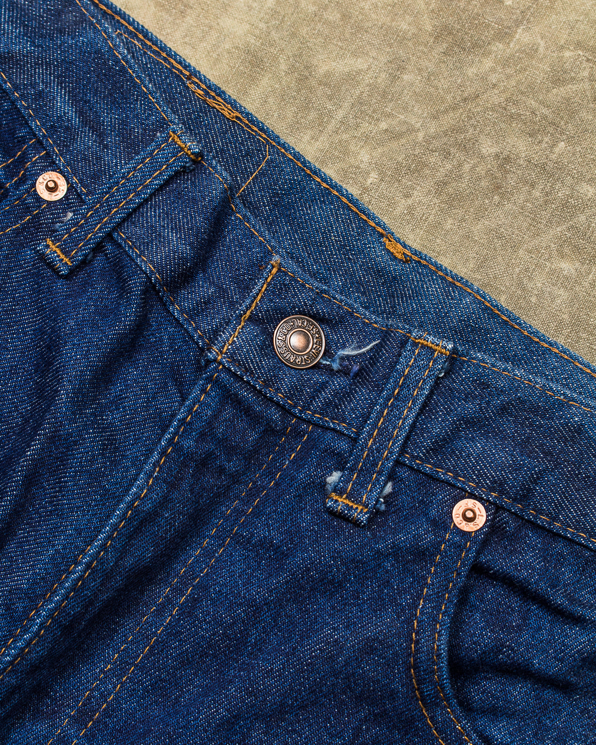 Vintage 80's Levi's 706-0216 Deadstock Jeans Made in UK