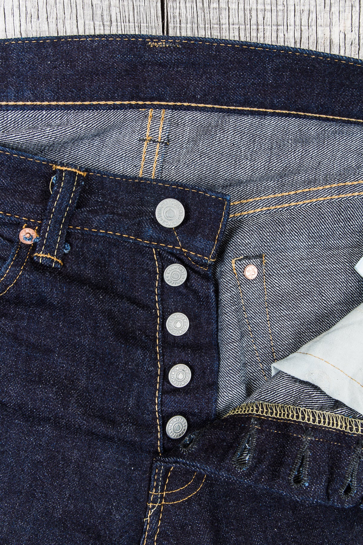 Second Hand Momotaro Lot 0405-V High Tapered 12oz