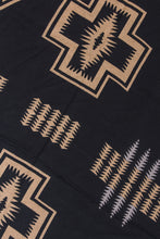 Pendleton Oversized Featherweight Wool Scarf Harding Black